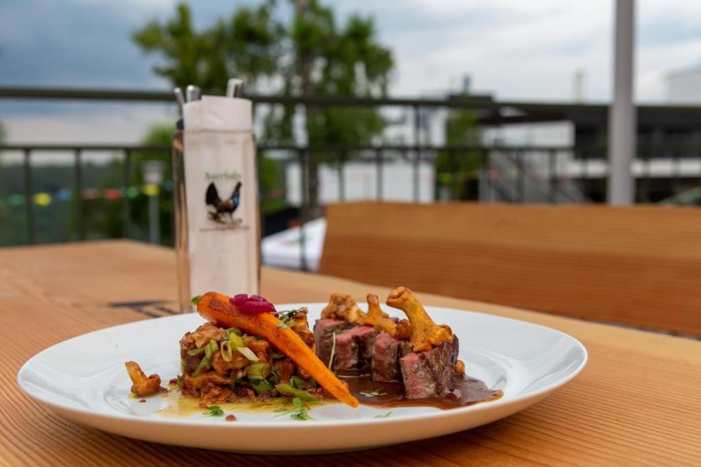 Hotel Restaurant Auerhahn Бад Вилдбад Екстериор снимка