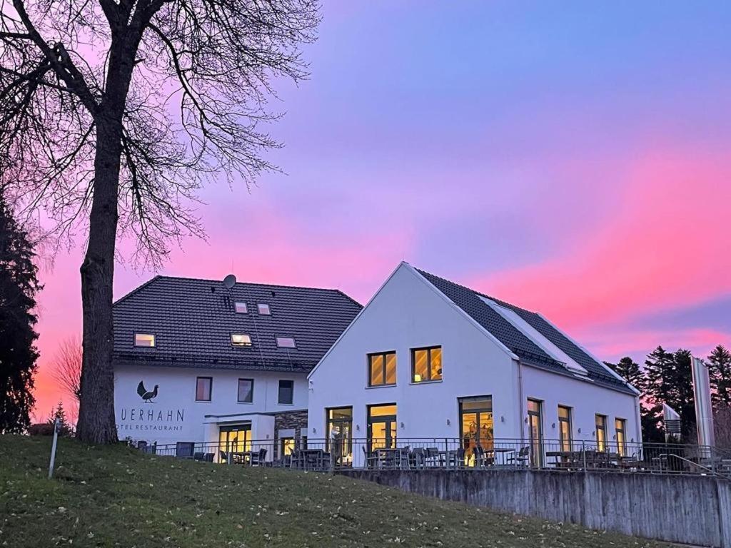 Hotel Restaurant Auerhahn Бад Вилдбад Екстериор снимка